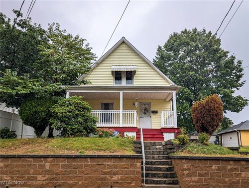 1412 Miami Ct Ne, Canton, OH, 44714-2436 | Card Image