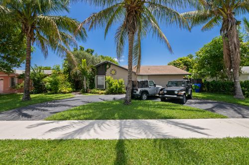 8210 Sw 4th Pl, North Lauderdale, FL, 33068-1016 | Card Image