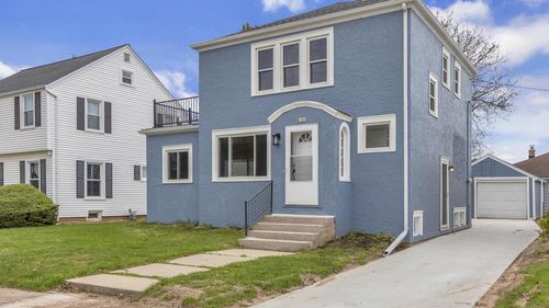 2121 Cleveland Avenue, Sheboygan, WI, 53081 | Card Image