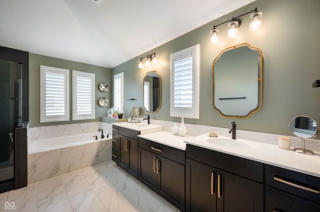 Owner's Bath w/ Custom Tile Work, Custom Closet & Custom Window Treatments | Image 22