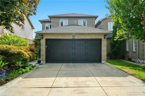 88 Grindstone Way, Dundas, ON, L9H7B5 | Card Image