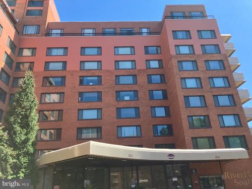 833-1011 Arlington Blvd, ARLINGTON, VA, 22209-2234 | Card Image