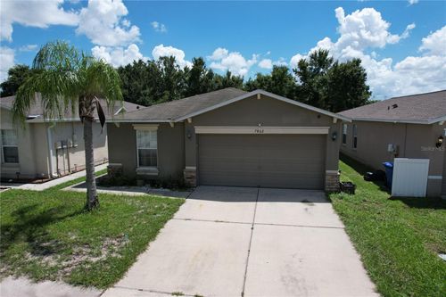 7862 Carriage Pointe Dr, GIBSONTON, FL, 33534-3005 | Card Image