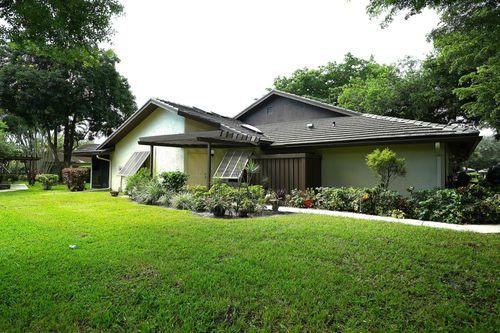 10084 Cherrywood Pl, Boynton Beach, FL, 33437-1363 | Card Image
