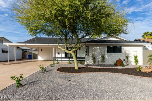 2132 E Broadmor Dr, Tempe, AZ, 85282-3025 | Card Image