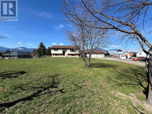 3621 Muzzy Rd, Canyon, BC, V0B1C1 | Card Image