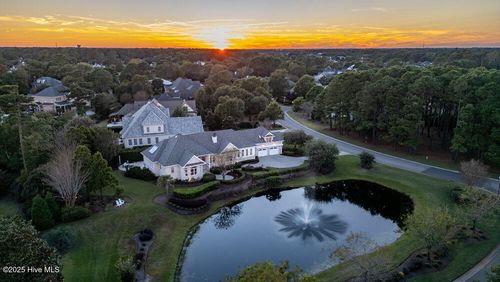 1105 Arboretum Dr, Wilmington, NC, 28405-5238 | Card Image
