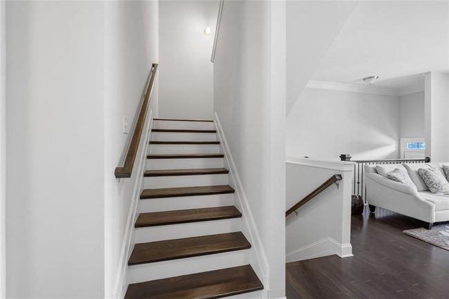5504 Cameron Parc Dr, Townhouse with 3 bedrooms, 4 bathrooms and 2 parking in Johns Creek GA | Image 20