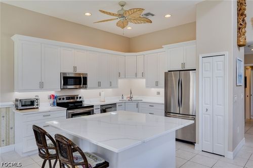 3593 Edgewood Ave, FORT MYERS, FL, 33916-1100 | Card Image