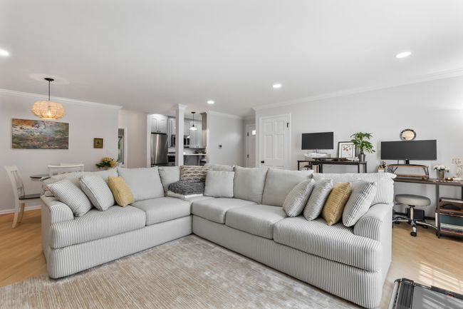 APT-15 - 98 Valley Rd, Condo with 2 bedrooms, 1 bathrooms and 1 parking in Cos Cob CT | Image 4