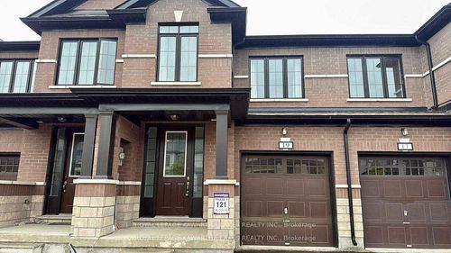 19 Keenan St, Lindsay, ON, K9V6A1 | Card Image