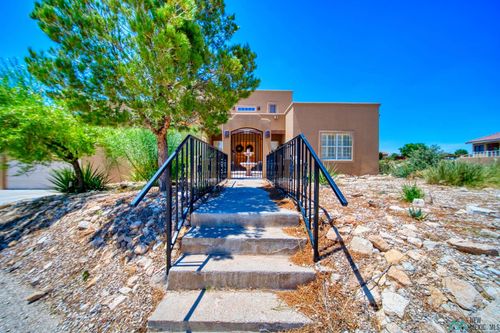 3706 Brentwood, Carlsbad, NM, 88220 | Card Image
