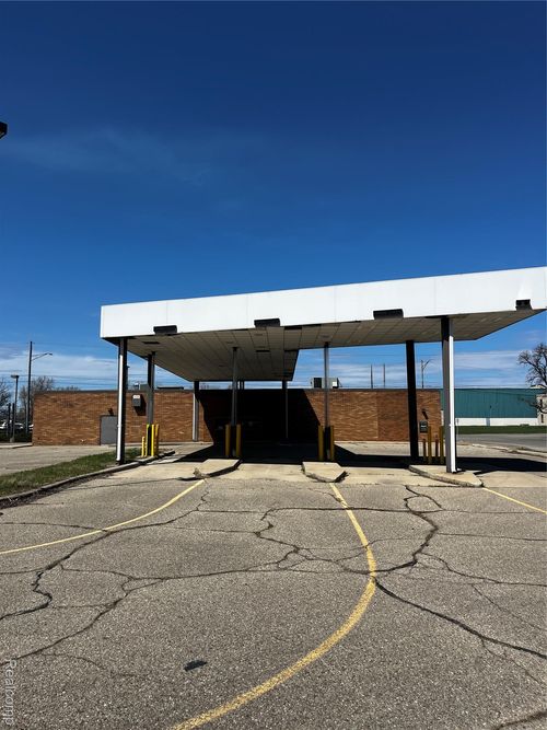 24525 Plymouth Rd, Redford, MI, 48239-1618 | Card Image