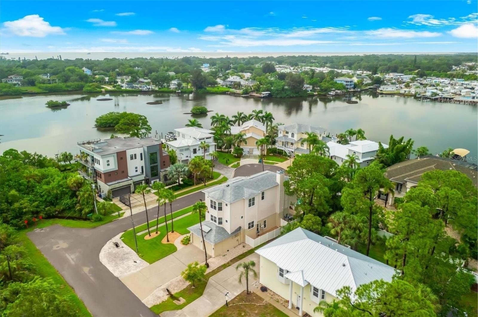 Residential in PALM HARBOR 3