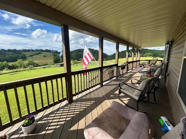 3950 Boyd Rd, House other with 2 bedrooms, 2 bathrooms and null parking in Draper VA | Image 22