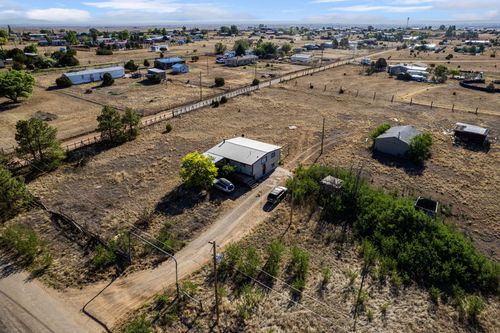 50 Cottonwood Rd, Edgewood, NM, 87015-6606 | Card Image