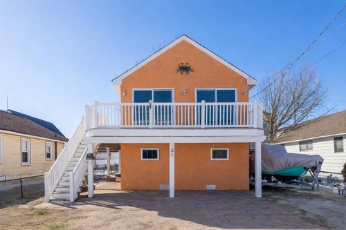 536 W Maple Ave, West Wildwood, NJ, 08260-2114 | Card Image