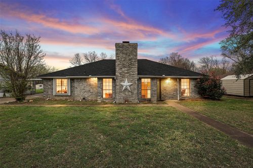 360 Elmwood Dr, Woodway, TX, 76712-2707 | Card Image