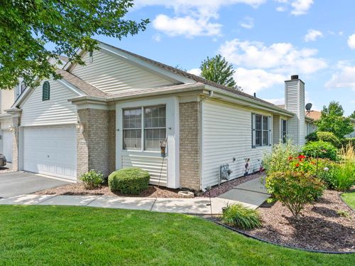 17234 Long Bow Dr, Lockport, IL, 60441-7696 | Card Image
