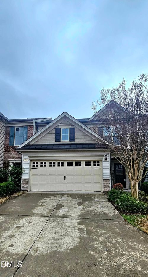 313 Brier Crossings Loop, Durham, NC, 27703-9835 | Card Image