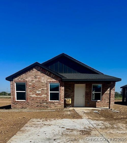 717 Elm St, Seminole, OK, 74868 | Card Image