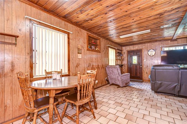8320 Purvis Rd, House other with 3 bedrooms, 1 bathrooms and null parking in LITHIA FL | Image 10