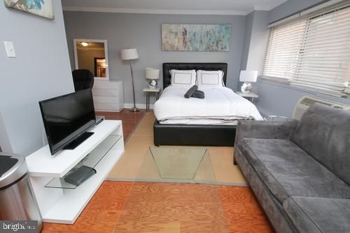 323-2101-17 Chestnut St, PHILADELPHIA, PA, 19103 | Card Image