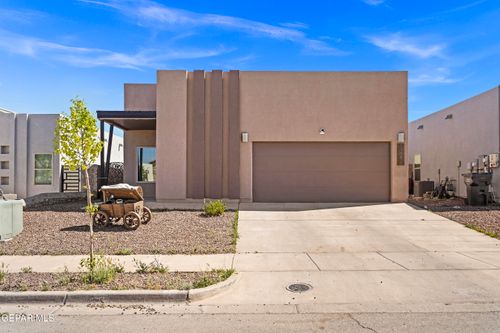 13216 Pocklington Rd, El Paso, TX, 79928-5801 | Card Image