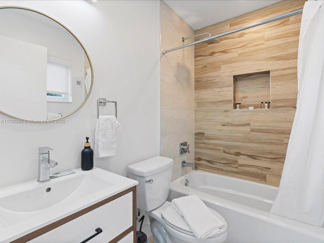 4761 Sw 43 Rd Ter, Home with 0 bedrooms, 0 bathrooms and 6 parking in Fort Lauderdale FL | Image 18