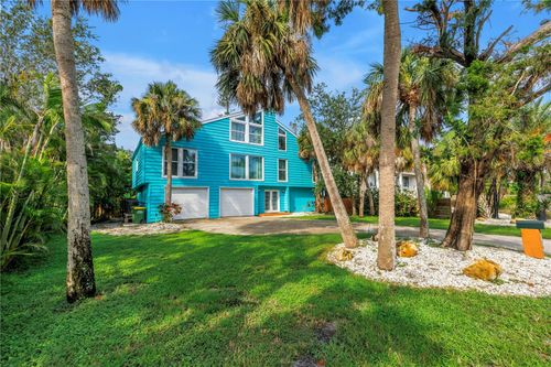 156 Siesta Dr, SARASOTA, FL, 34242-1172 | Card Image