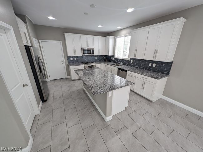6448 Earl Pike Ct, House other with 3 bedrooms, 3 bathrooms and null parking in Las Vegas NV | Image 10