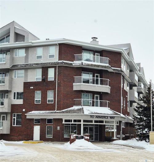 108-110 Armistice Way, Saskatoon, SK, S7J5L8 | Card Image