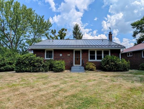 207 Lake Cliff Dr, Erie, PA, 16511-1243 | Card Image