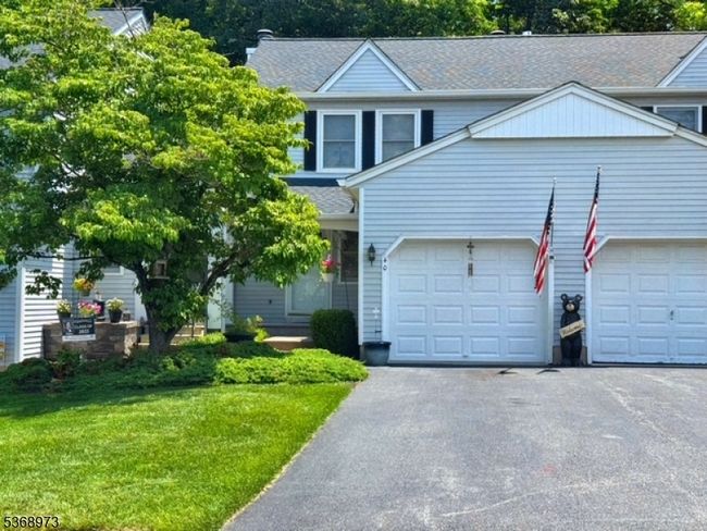 40 Carriage Ln, Townhouse with 2 bedrooms, 1 bathrooms and null parking in Newton NJ | Image 7
