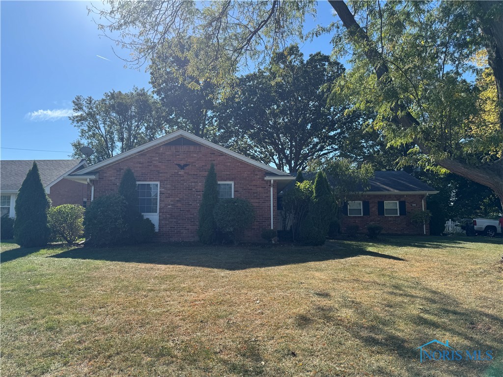 Cherrylawn Dr, Toledo, OH 43614