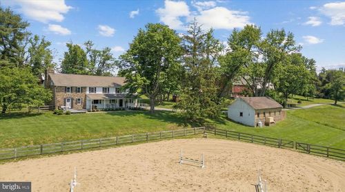 152 Warsaw Rd, FRENCHTOWN, NJ, 08825-4031 | Card Image