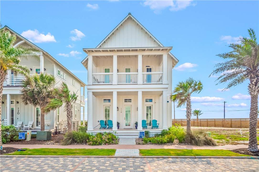 Day Weekend St, Port Aransas, TX 78373