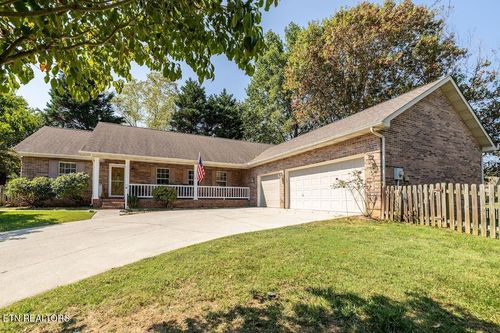 1205 N Wingate Way, Maryville, TN, 37803-2695 | Card Image