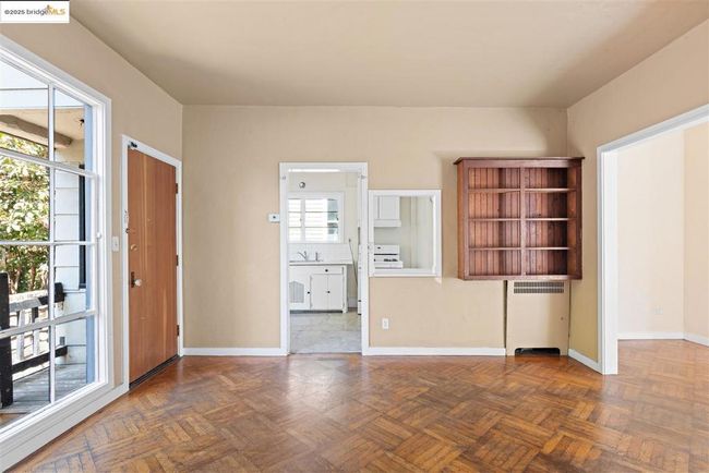 2441 Carleton St, House other with 3 bedrooms, 1 bathrooms and null parking in Berkeley CA | Image 9