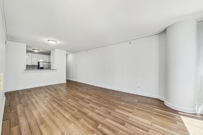 UNIT-1405 - 450 E Waterside Dr, Condo with 1 bedrooms, 1 bathrooms and 1 parking in Chicago IL | Image 7