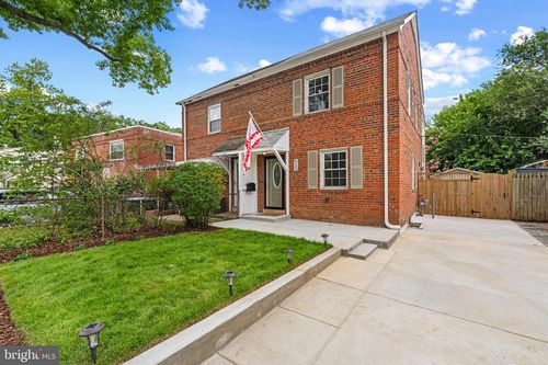 825 S Ivy St, ARLINGTON, VA, 22204-2432 | Card Image
