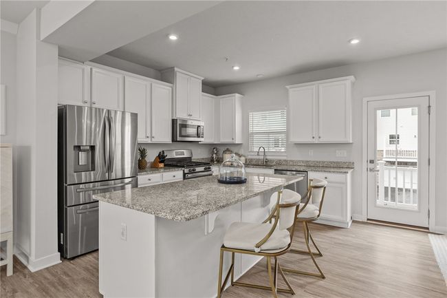 624 Amarth Ln, Townhouse with 3 bedrooms, 3 bathrooms and null parking in Cranberry Twp PA | Image 4