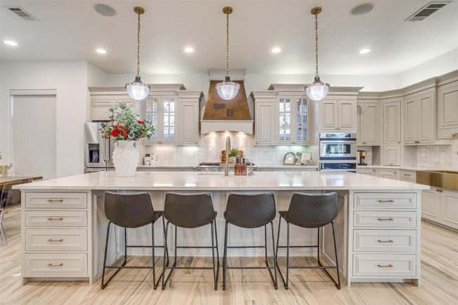 431 Sugar Tree Dr, House other with 5 bedrooms, 5 bathrooms and null parking in Lipan TX | Image 19