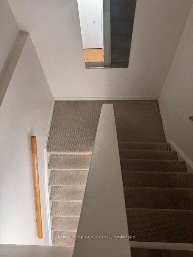 28 - 107 Dovercliffe Rd, Condo with 3 bedrooms, 2 bathrooms and 2 parking in Guelph ON | Image 11