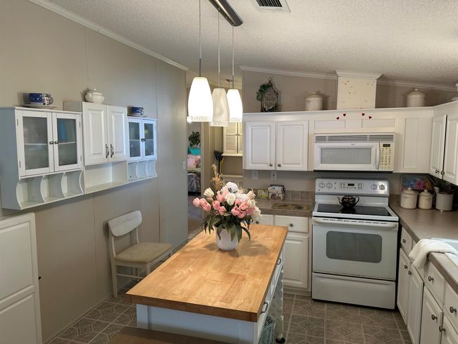 14567 Sunset Dr, House other with 2 bedrooms, 2 bathrooms and null parking in Delray Beach FL | Image 12