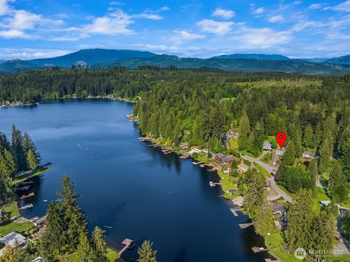 2711 S Lake Roesiger Rd, Snohomish, WA, 98290-7582 | Card Image