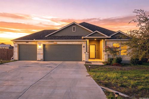 155 Arched Oak Loop, Floresville, TX, 78114-4419 | Card Image