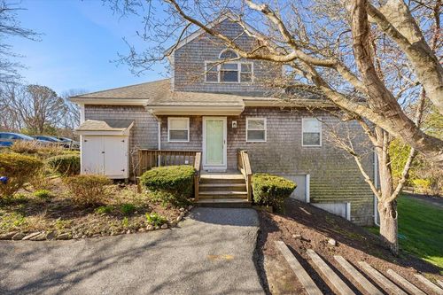 unit-30-30 Harbor Hill Dr, Buzzards Bay, MA, 02532-3880 | Card Image