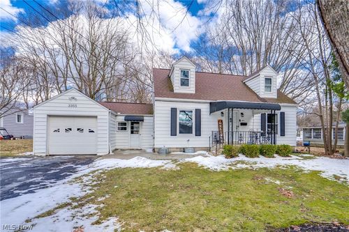 3355 Sycamore Dr, Stow, OH, 44224-4434 | Card Image