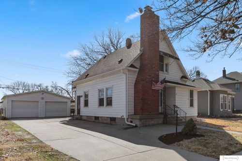 925 Peach St, Lincoln, NE, 68502-2139 | Card Image